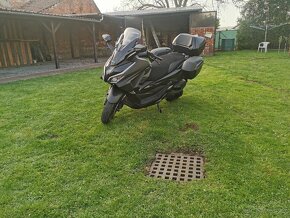 Boční držáky kufru Shad na Honda Forza 125 300 350 Honda ADV - 5