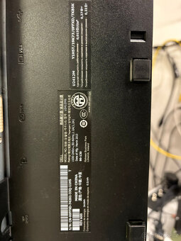 Dell UltraSharp U2412M - 5