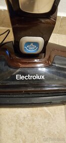 Tyčový vysavač Electrolux - 5