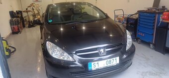 Peugeot 307cc 2.0 i, najeto 137000km - 5