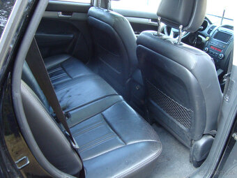 KIA Sorento 2.2 CRDI automat, pouze 110.700km - 5