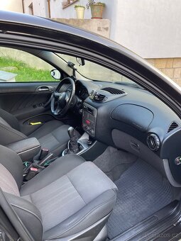 Alfa Romeo 147 1,6 TS 88 KW - 5