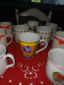 Retro porcelánové hrnky značené - 5