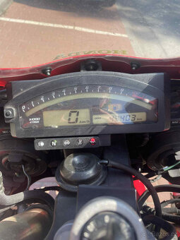 Honda vtr 1000 sp1 - 5