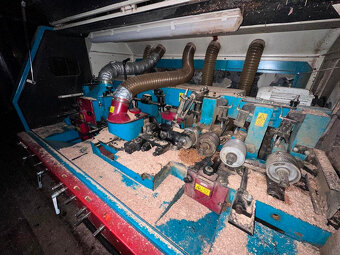 Čtyřstranná profilová fréza SK machinery 905, model KP MBQ 5 - 5