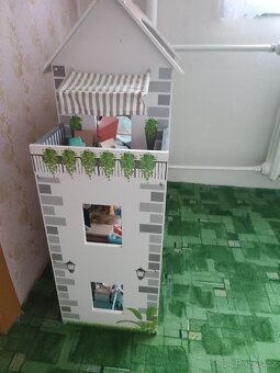 Plastové dřevěný domeček - 5