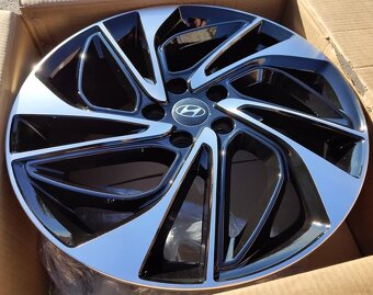 Sada kol pro Hyundai Tucson R18 - 5