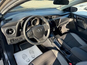 Toyota Auris 1.8Vvti Hybrid - 5