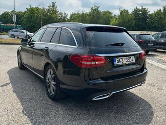 Mercedes-Benz C 200 2.2 - 5