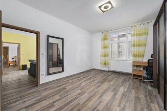 PRODEJ PROSTORNÉHO BYTU 3+1, JERONÝMOVA, ČESKÉ BUDĚJOVICE - 5