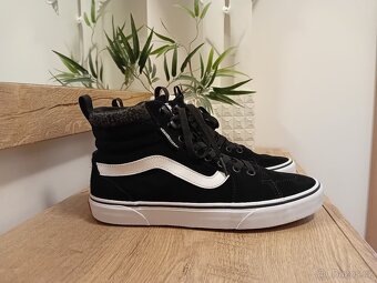 Vans zateplené tenisky vel. 40,5 kožené unisex - 5