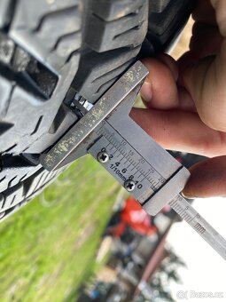 Zimní pneu 215/65/17 - 5