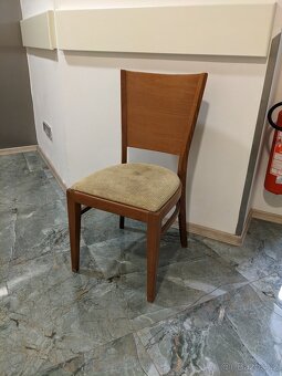 Dřevěná židle TON - 5