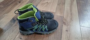 Trekové, nepromokavé boty, velikost 37,35 - 5
