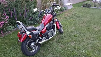 Honda VT700 C RC19 Shadow - 5