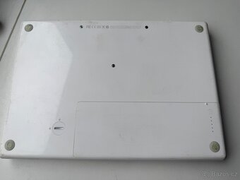 Notebook apple a1181 sběratelsky kus - 5
