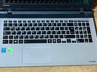 Toshiba Satellite L55-C5335S - 5