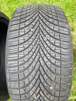 Sada pneu 225/40 r18 - 5