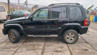 Jeep Cherokee KJ 3.7 V6 155kW typ motoru K rok 2002 - 5