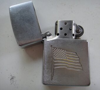 ZIPPO zapalovac - 5