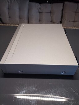 Philips DVDR3320V | Kombinovaný VHS / DVD rekordér - 5