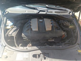 VW Touareg - 5