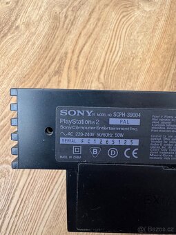 Playstation 2 - 5
