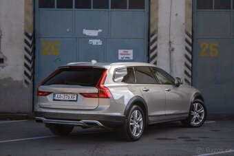 Volvo V90 CC D5 2.0L Cross Country AWD A/T - 5