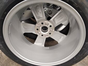 NOVÁ zimní originál alu sada Škoda Karoq 17" - 5