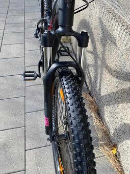 27.5" dívčí horské kolo Trek Marlin 5 rám S 15" - 5