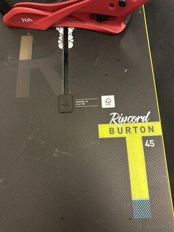 Kompletní snowboardová výbava BURTON prkno,vázání,boty a bag - 5