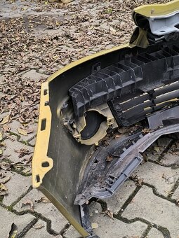 Renault Clio 3 přední nárazník - 5