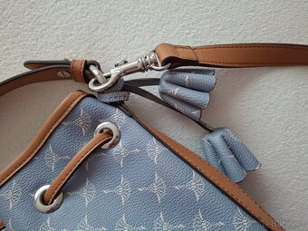 NOVÁ ZNAČKOVÁ CROSSBODY KABELKA, zn. JOOP - 5