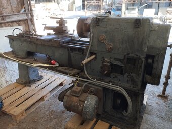 Prodám soustruh, točny průměr až 650mm. - 5