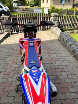 Beta 300 rr Holcombe replica - 5