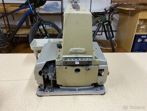 JUKI MB 372 knoflíkovací stroj - 5