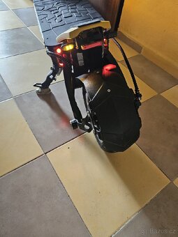 VSETT11 + SUPER 72V32AH Black/Yellow motor 2x2000W - 5