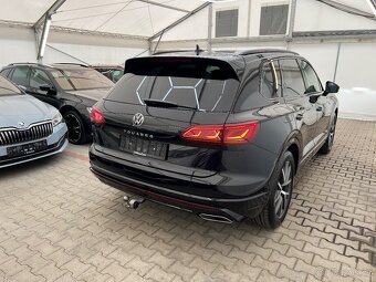 Volkswagen Touareg 3.0TDi,210kW,4x4,R-Line,Vzduch,LED,tažné - 5