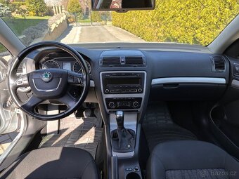 Škoda Octavia 2 facelift 1.6 TDI 77 kW s tažným - 5