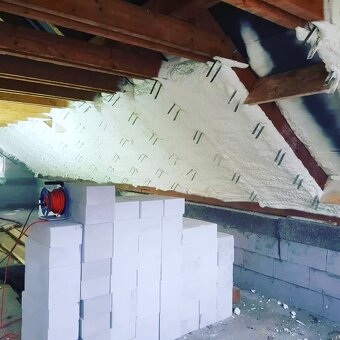 Stříkaná izolace 375ČK/20cm/1m2 - 5