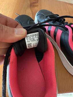 dětské boty Adidas vel. 32, černé - 5