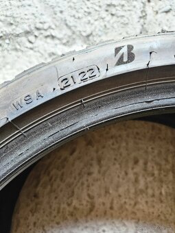 Zimní pneu 235/35R19 Bridgestone - 5