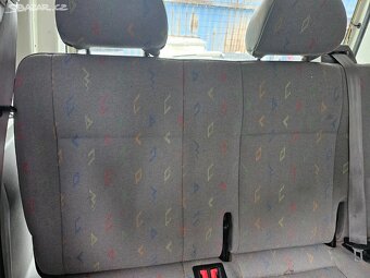 Zadní trojsedačka sedačka trojka VW T5 T5.1 T6 - 5
