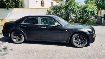 Chrysler 300c - 5