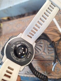 Garmin Instinct, Vivoactive, Polar - 5