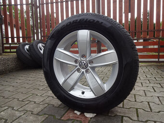 PĚKNÁ ZIMNÍ ORIGINÁL ALU 17" 5x112 pneu 215/65R17 Pirelli - 5