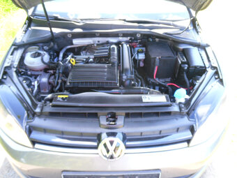 VW Golf 7 - 5