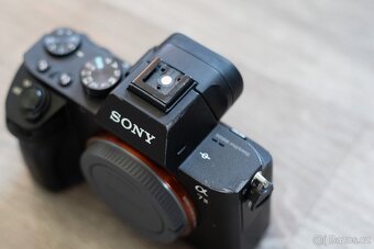 Sony A7 II – pouze tělo + příslušenství - 5