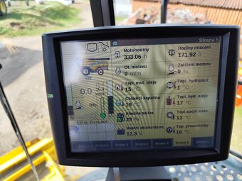 New Holland CX 8.90 - 5