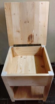 Stolička s úložným prostorem. - 5